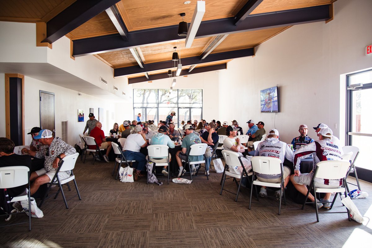 VisitEarlyTexas tweet media