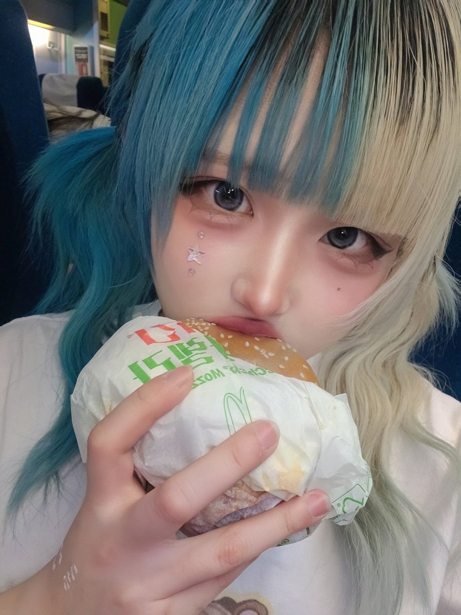 유츠키 ゆつき tweet media