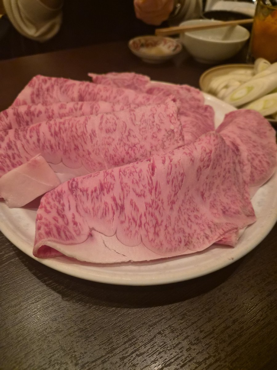 slj_nm's tweet photo. ご馳走してもらった松木屋のすき焼き🍲最高過ぎました！ https://t.co/vSnjy4jAz6