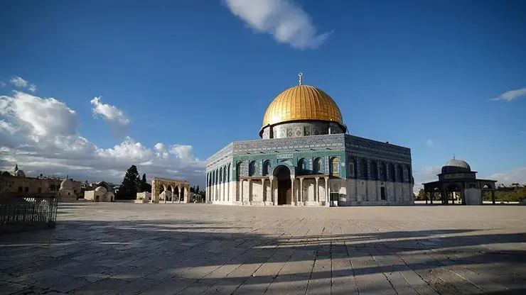 Boycotthestate's tweet photo. 🔴 President Erdoğan:

For the first time since 1967, Eid prayers could not be performed at Al-Aqsa Mosque. This disregard for rules is an insolent attack on the faith of two billion Muslims. https://t.co/2SyKTjeux3