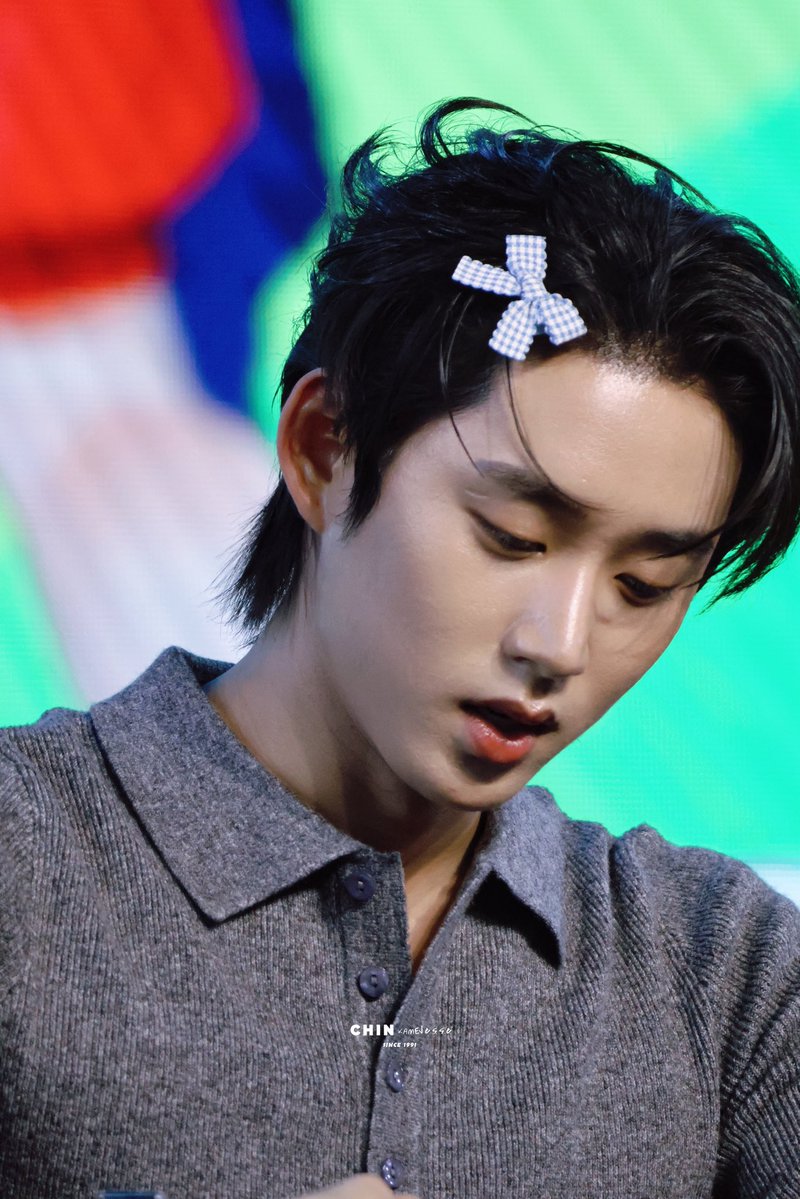 CHIN•🎸🦈 tweet media