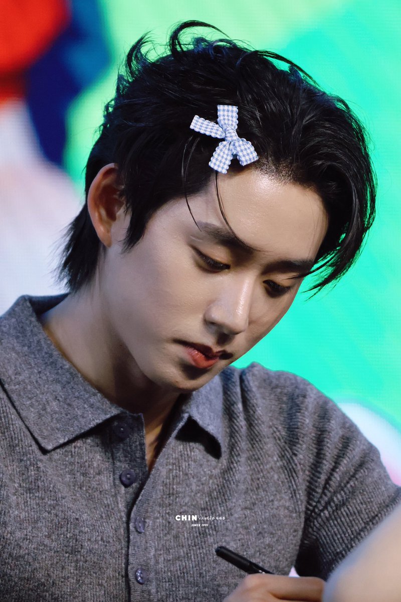 CHIN•🎸🦈 tweet media