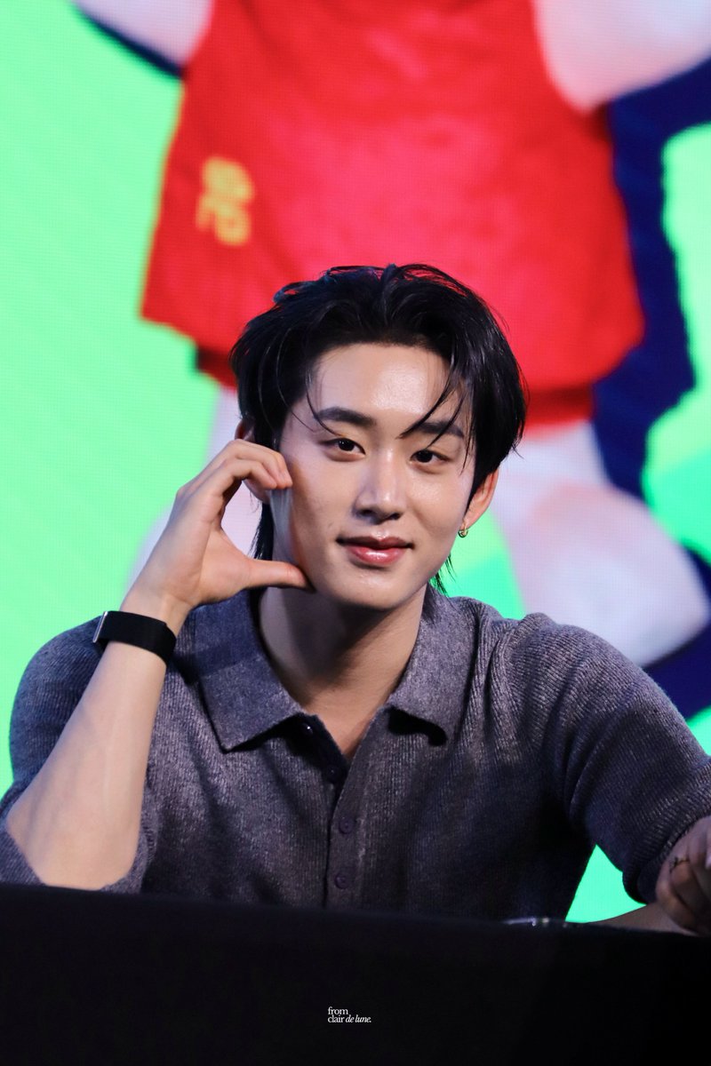 from, clairdelune. tweet media