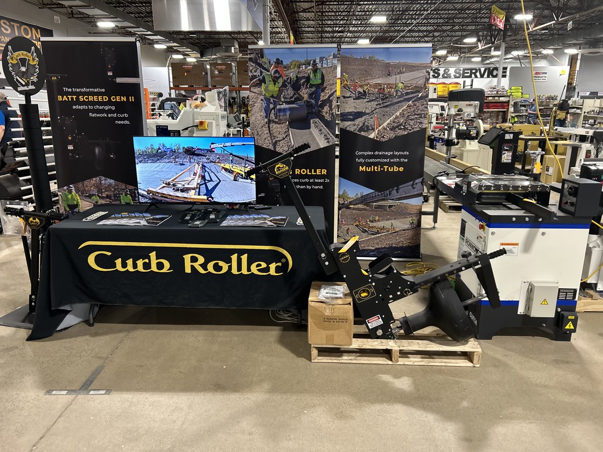 CurbRollerMfg's tweet photo. Another day, another dealer Contractor Sales Event! CRM rep Kenny Weaver is out at Stan Houston Equipment Company in Sioux Falls, South Dakota ready to answer your #flatwork and #concrete shaping questions from 9am-4pm. https://t.co/g2NdSDdZ83
