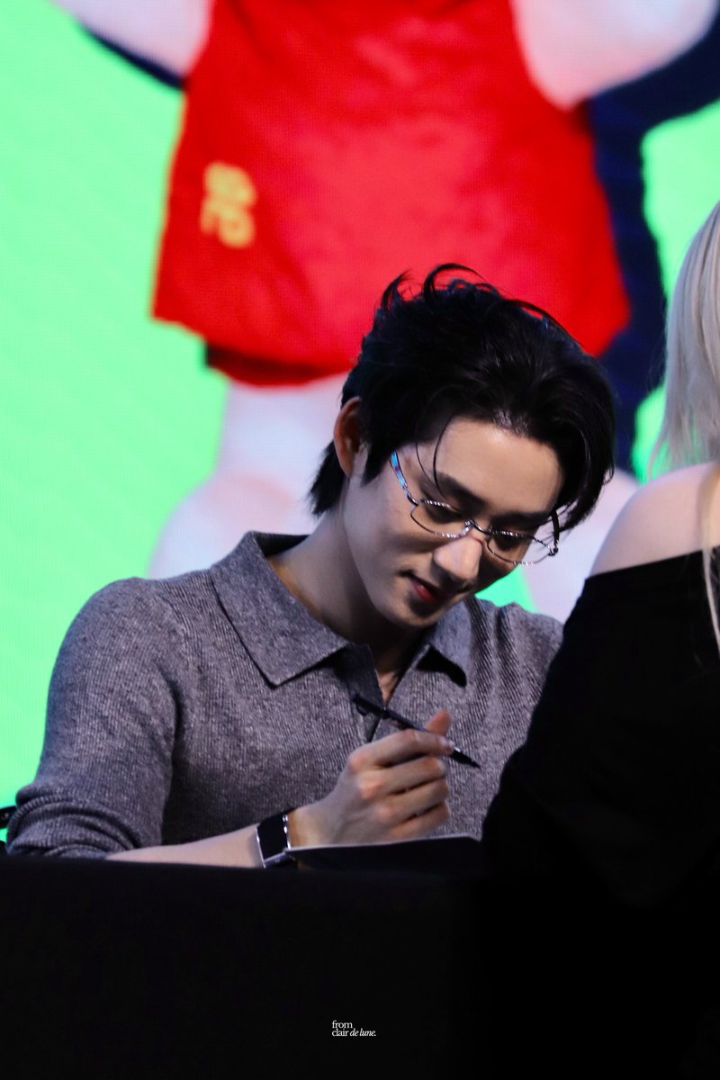 from, clairdelune. tweet media