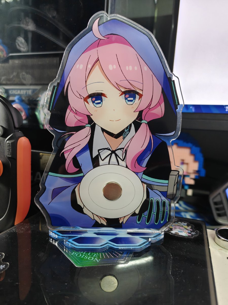 azureuslandu's tweet photo. 🐸
🤲🍮
#アークナイツ #アズリウス #BluePoison https://t.co/VE71QNeVBo