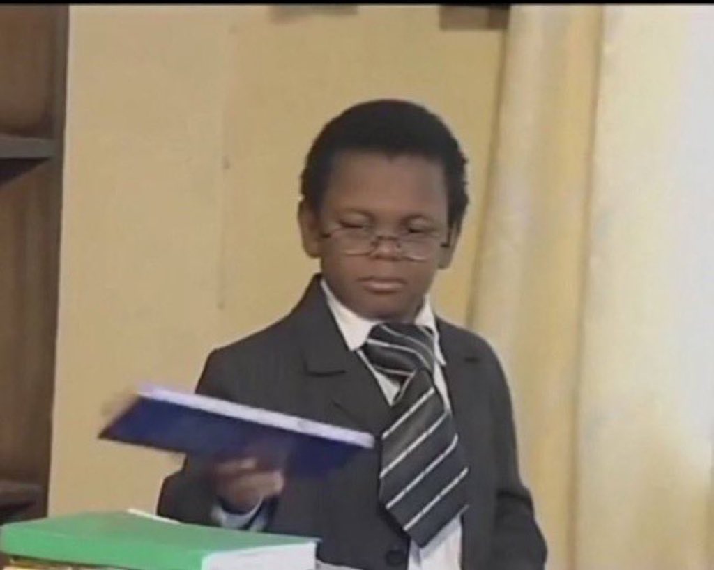 Festus The Designer tweet media