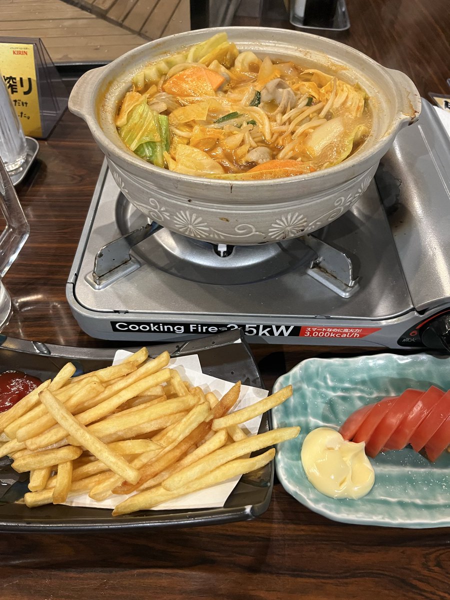 e.headfield tweet media