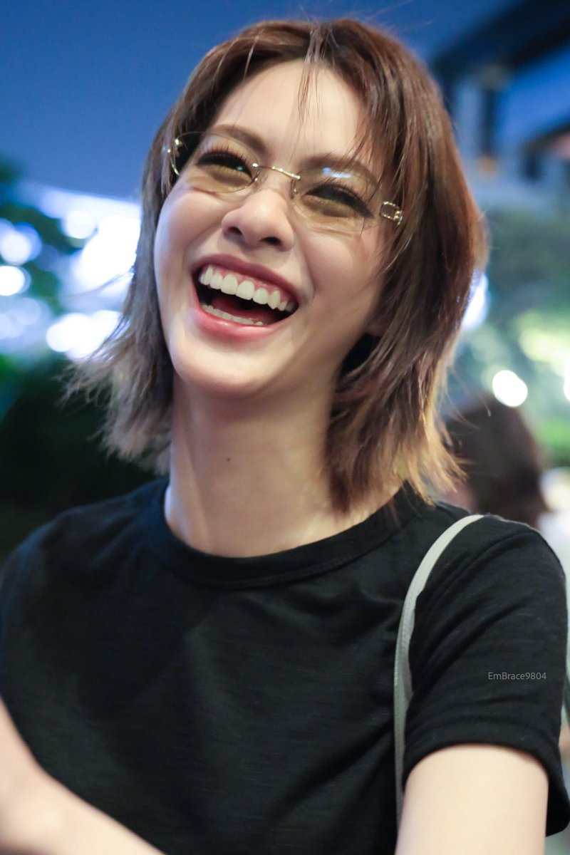 EmBrace9804 tweet media