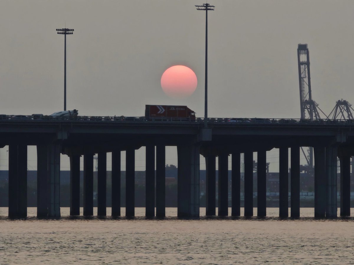 Kira Star ✨ tweet media