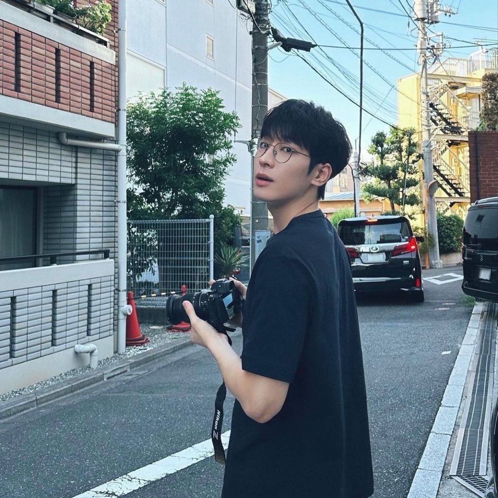 fiyfie rest kejap ⋆˚꩜｡ tweet media