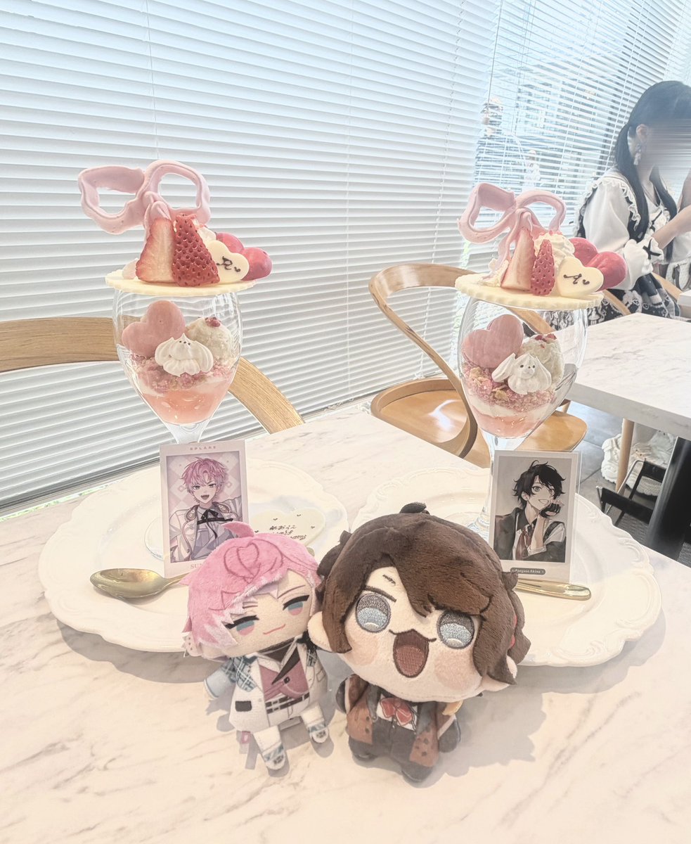 _yuyuO7's tweet photo. #れお見て ⟡.·*.

ハフアニおめでと～︎💕︎
POPUPいってきてお写真たくさん撮ってきたよ꒰՞ ܸ. .ܸ՞꒱
パフェも美味しかった🌸 https://t.co/VkqEZA2UMg