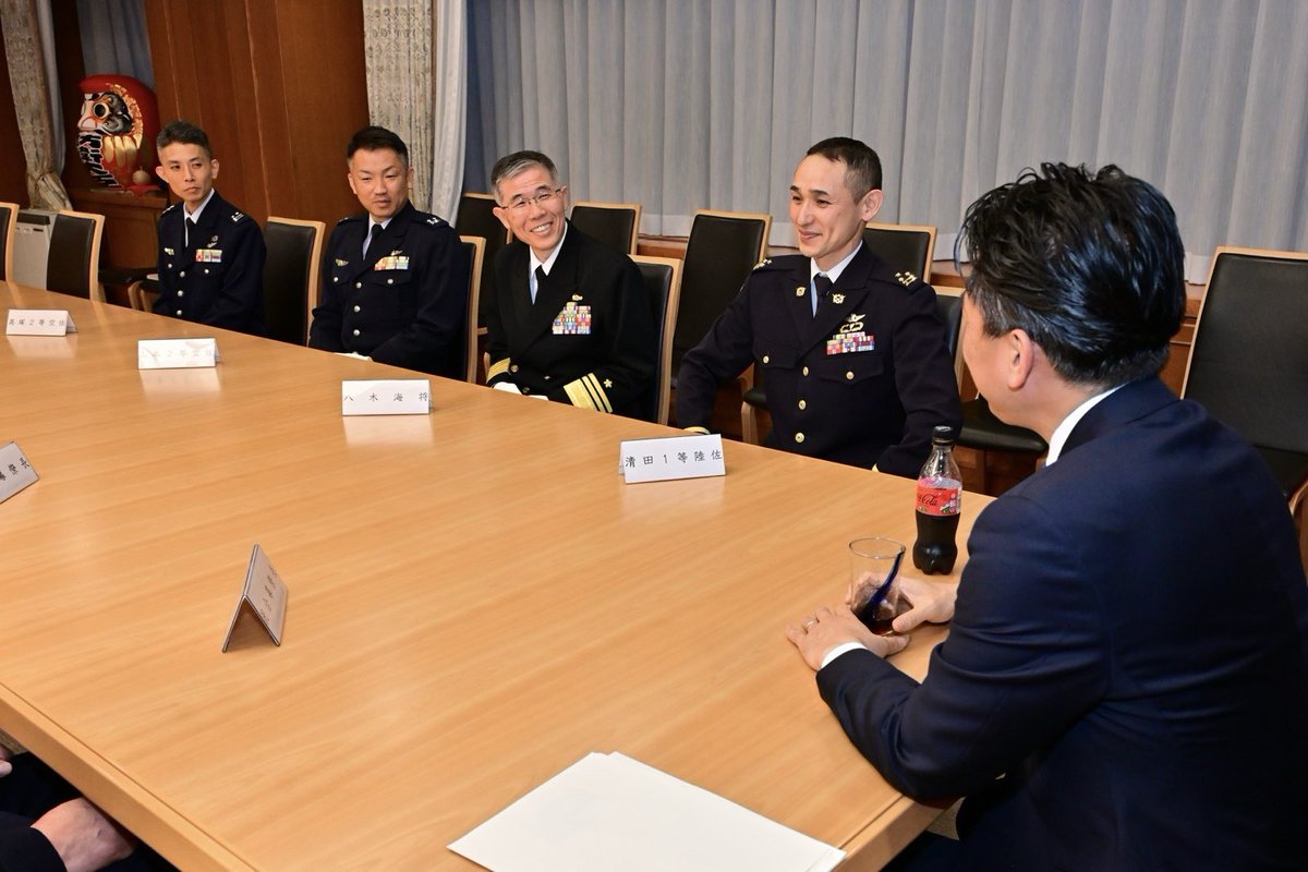 小泉進次郎 tweet media