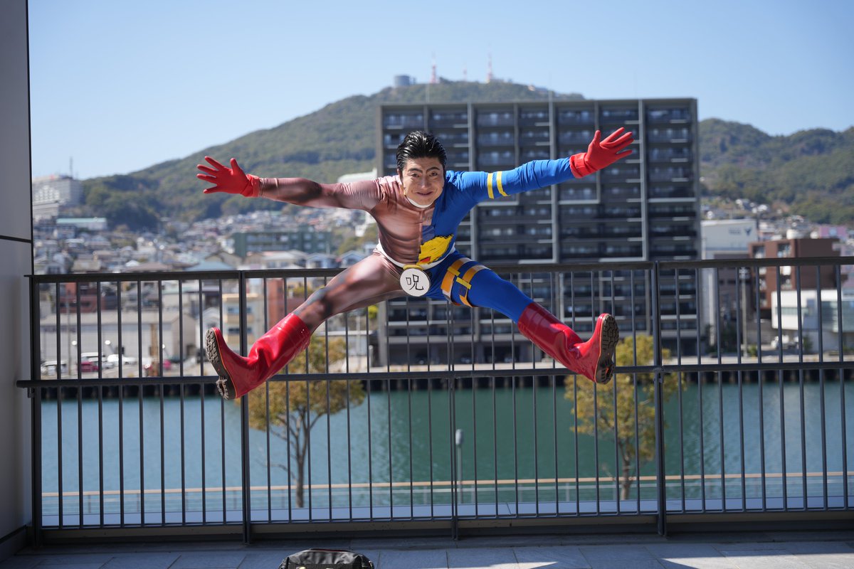 バーコン・アライさんbot tweet media