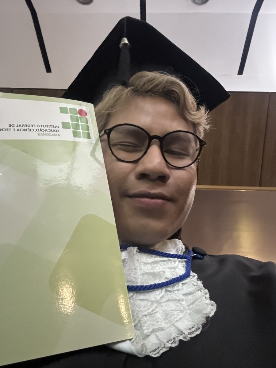 mundinho três graças tweet media