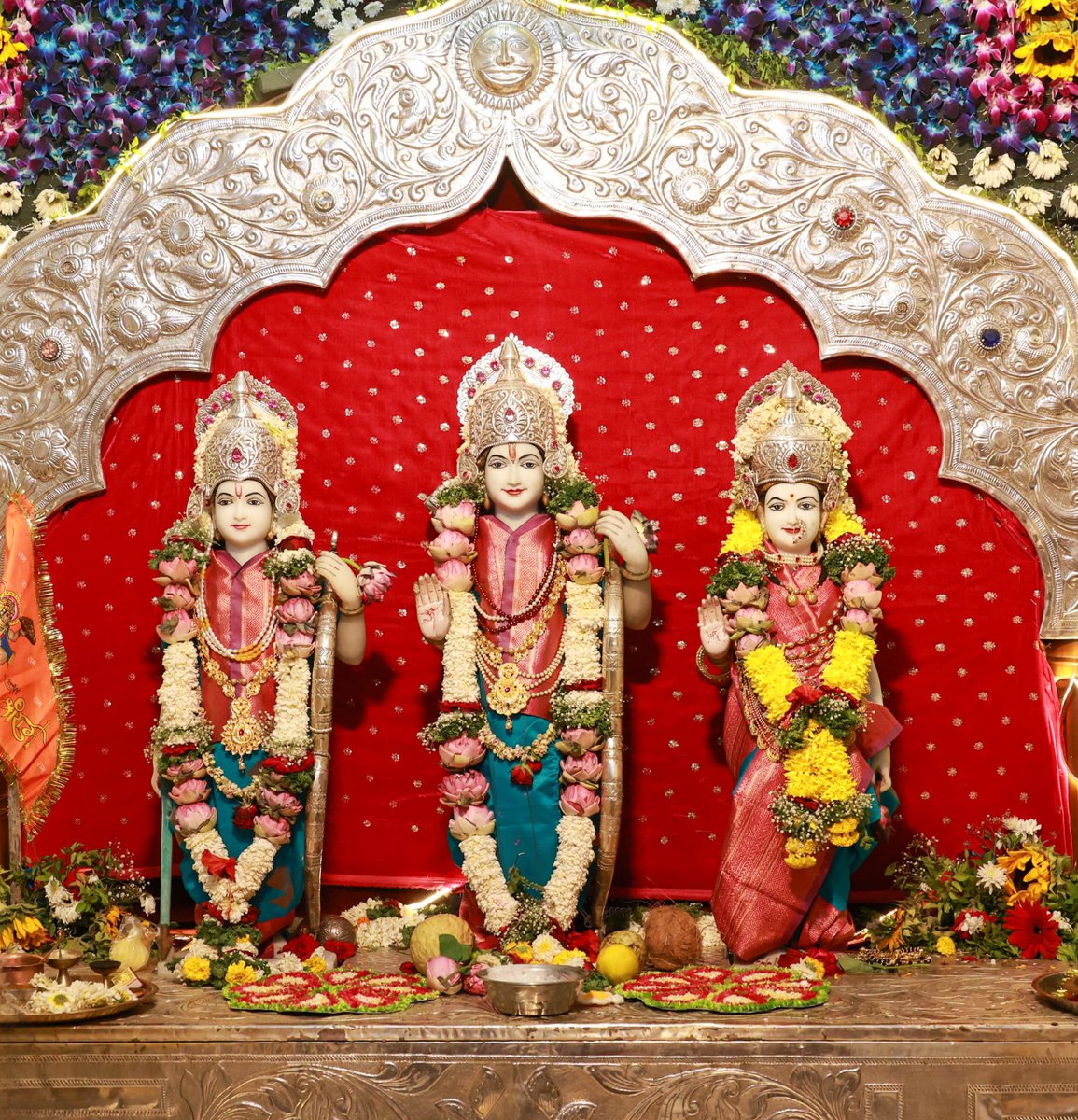 Devendra Fadnavis tweet media