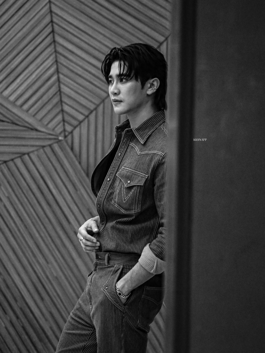 ᴋᴋ 🦖 tweet media