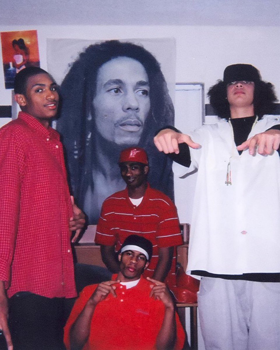 CD3Gator's tweet photo. #TBT
This Throwback Thursday shoutout goes to a special group of athletes, “The 04’s.”
Joakim Noah, Al Horford, Corey Brewer & Taurean Green.
Y’all who aren’t Gator fans may know them better as the ‘06 & ‘07 National Champion @GatorsMBK team.
🐊🏀🌟🏆🏆 https://t.co/DFNENE03Lq