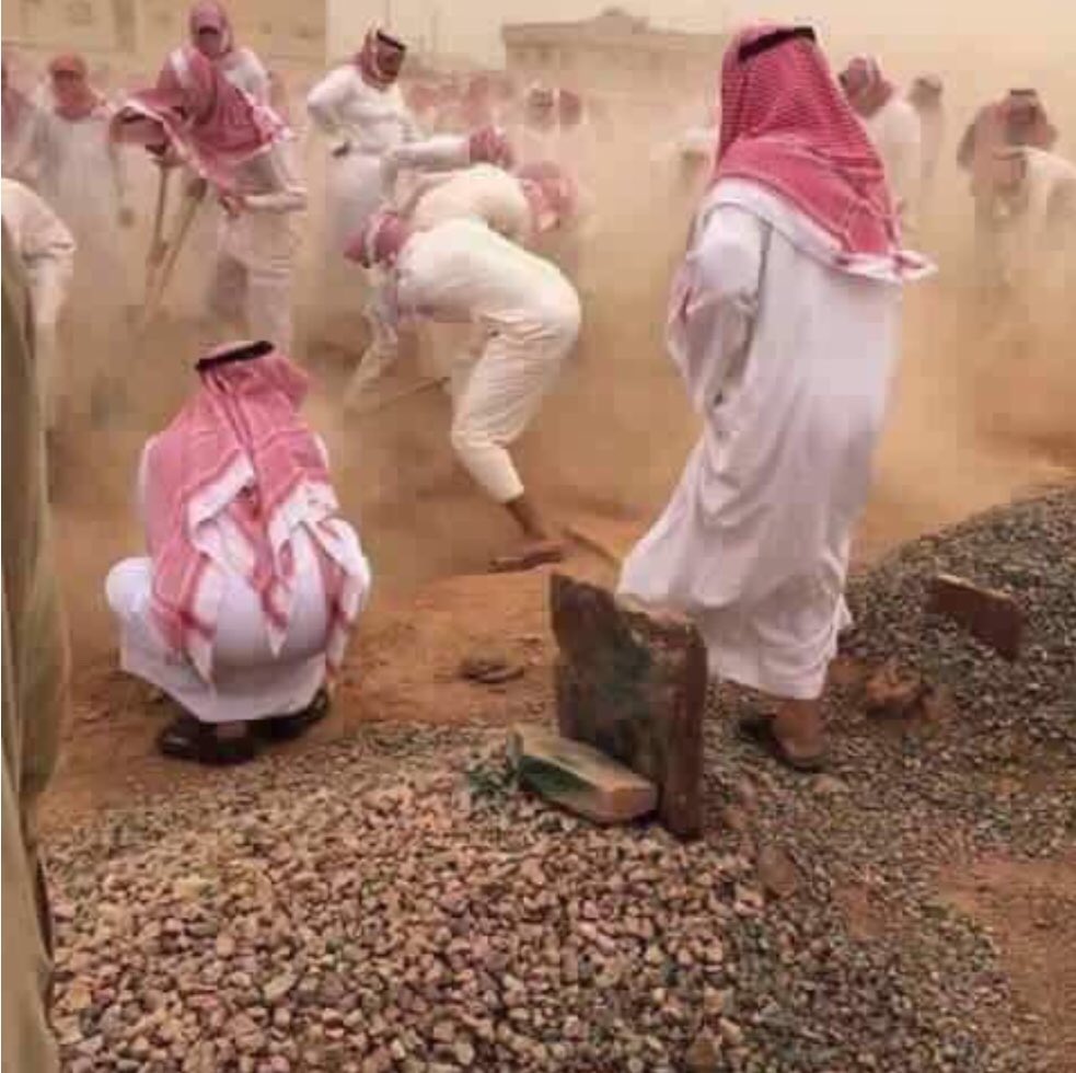 ! خوااطر ! القصييم !🦋 tweet media