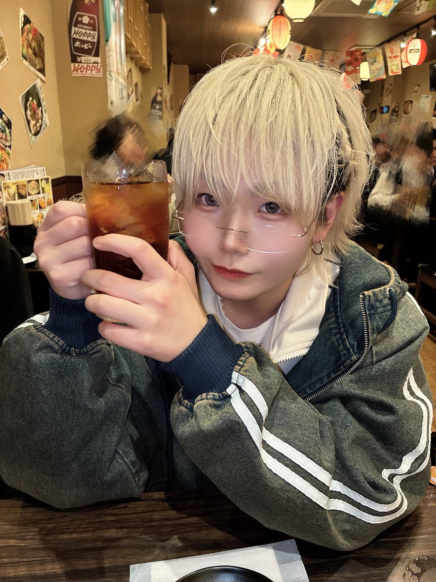 まひろ tweet media