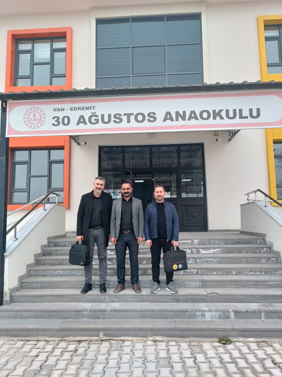 Van Eğitim Sen tweet media