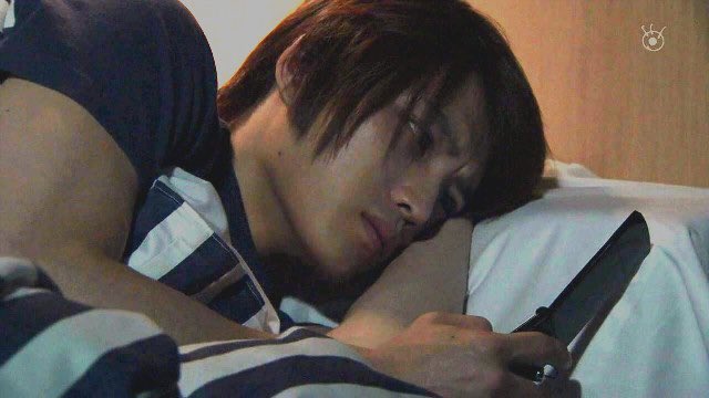 밤마다 이 표정으로 존나 심각하게 팬픽봄