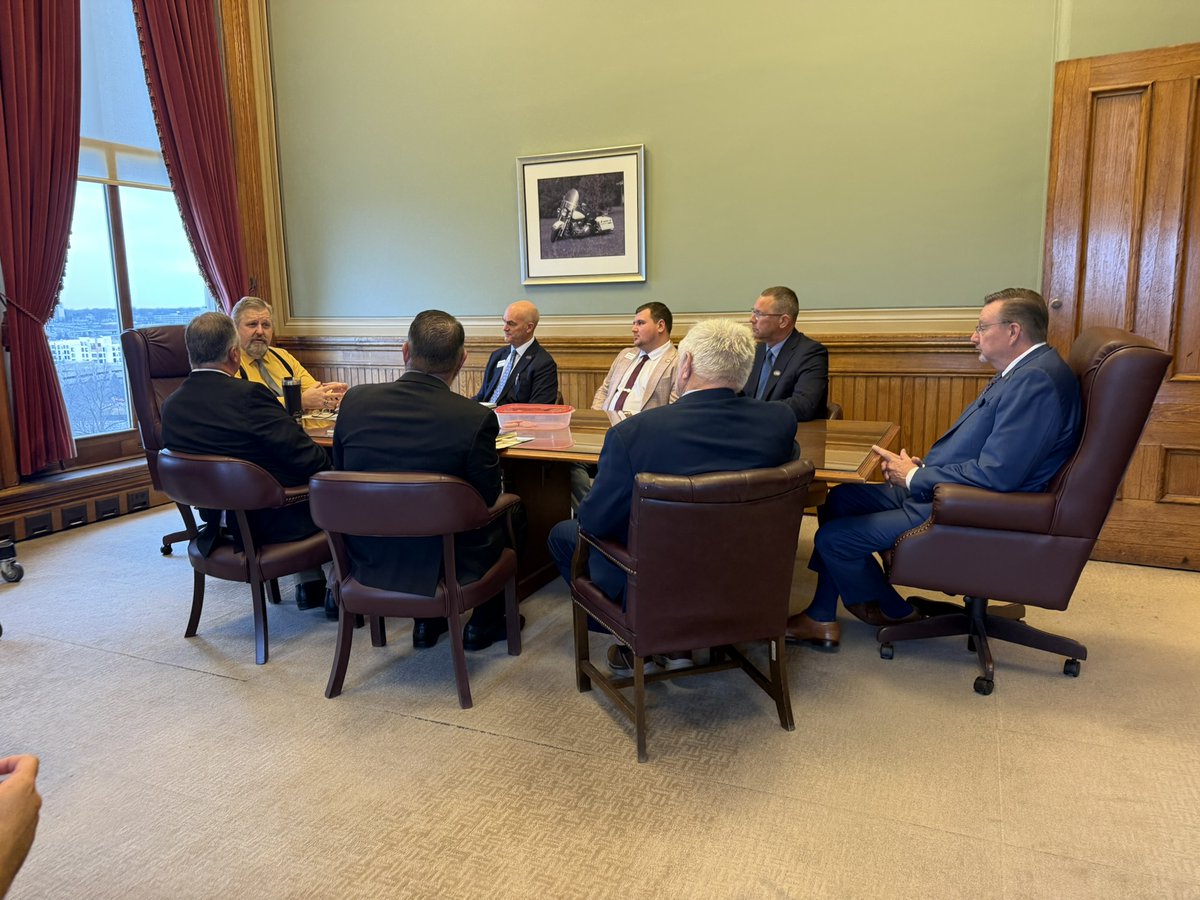 Iowa Corn tweet media