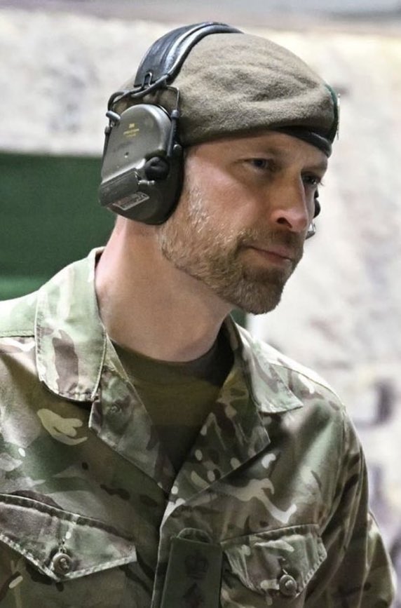 HRHCatherine's tweet photo. My goodness Prince William stop it…. https://t.co/Ixy4QAWc31