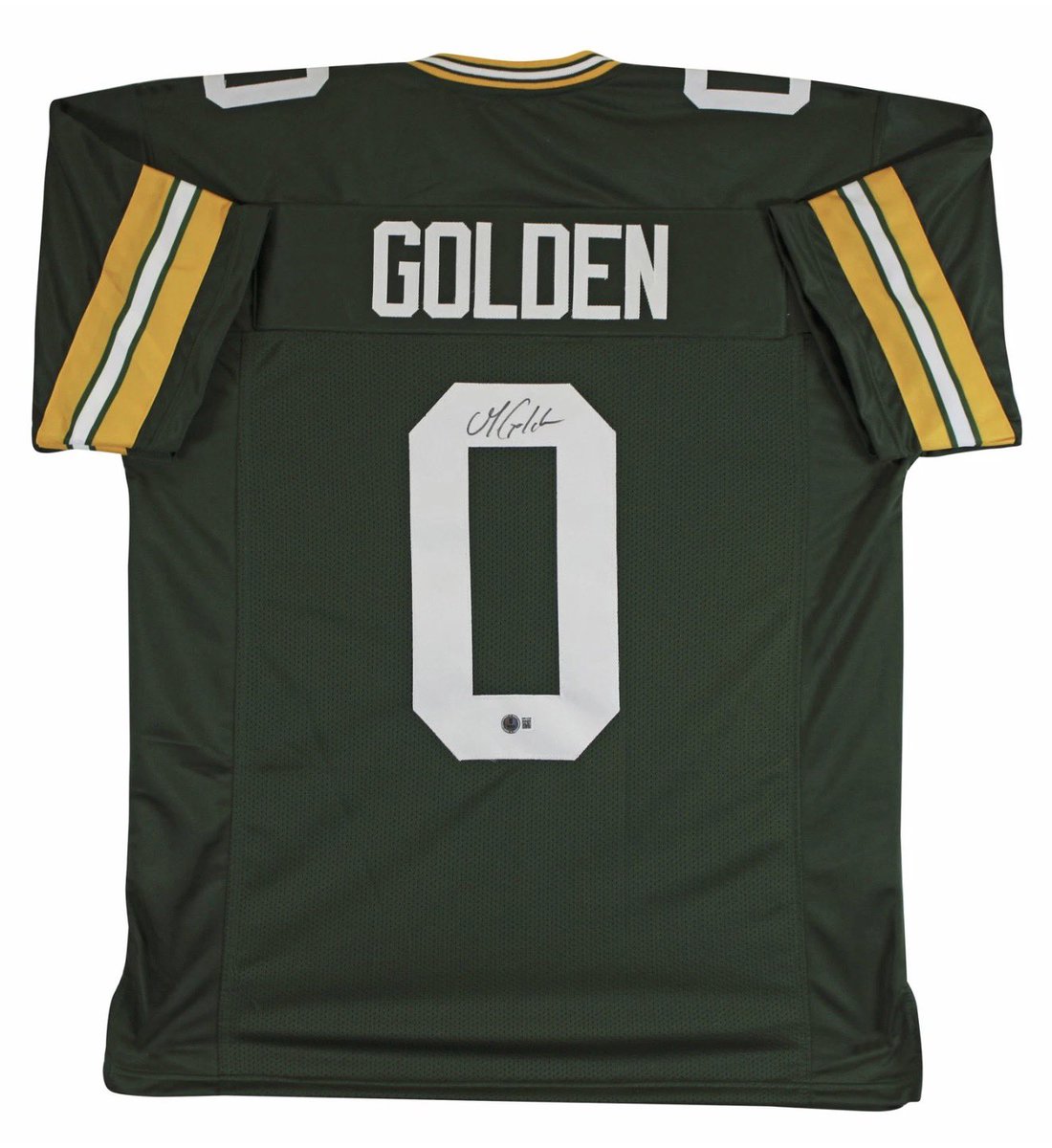 MC Collections tweet media