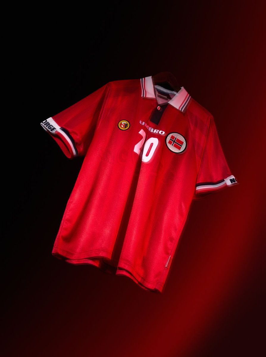 Classic Football Shirts tweet media