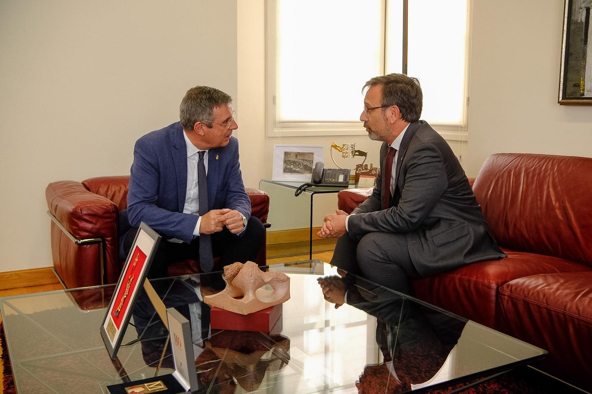 President Ddgi tweet media