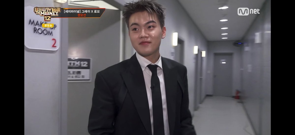 페이린 tweet media