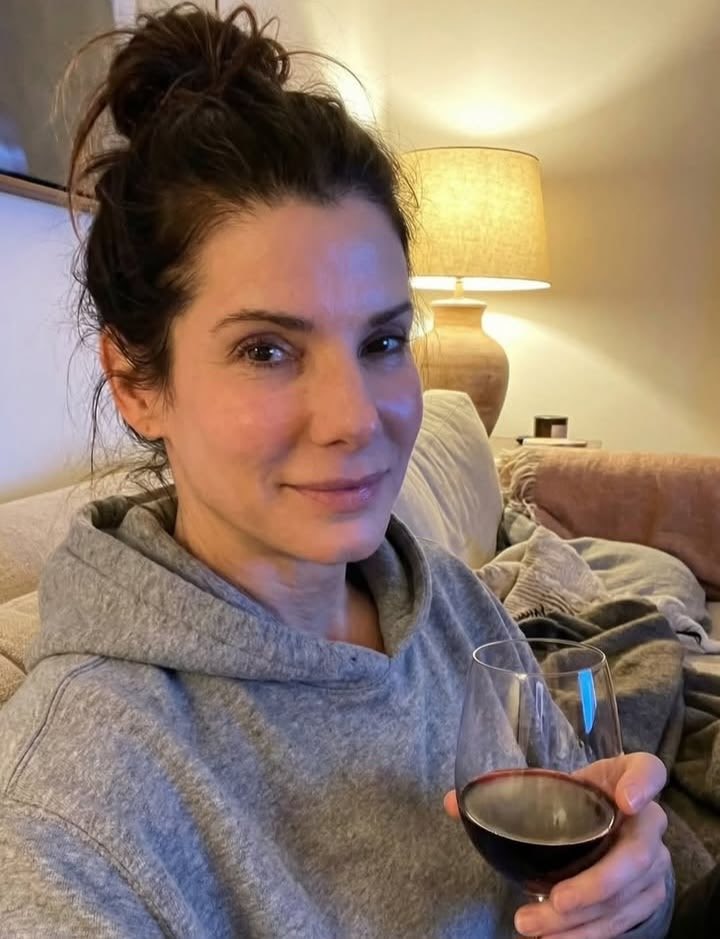 sandra bullock tweet media