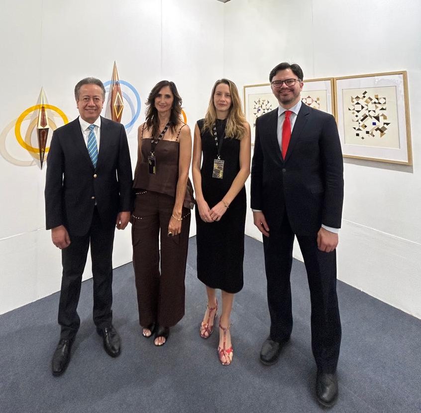 Embajada de Guatemala en Chile tweet media