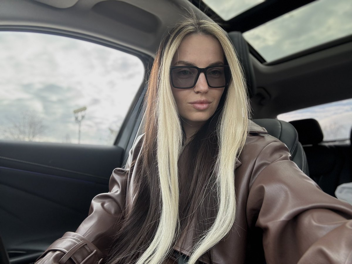 Sofa 🌙 tweet media