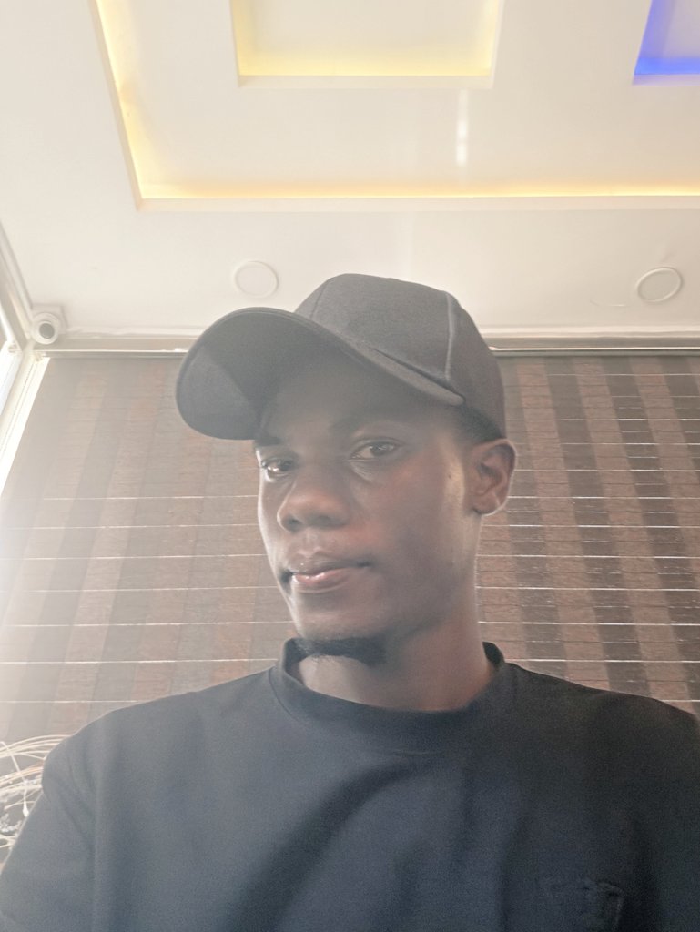 Kêlvëy_∅∅1🀄 tweet media