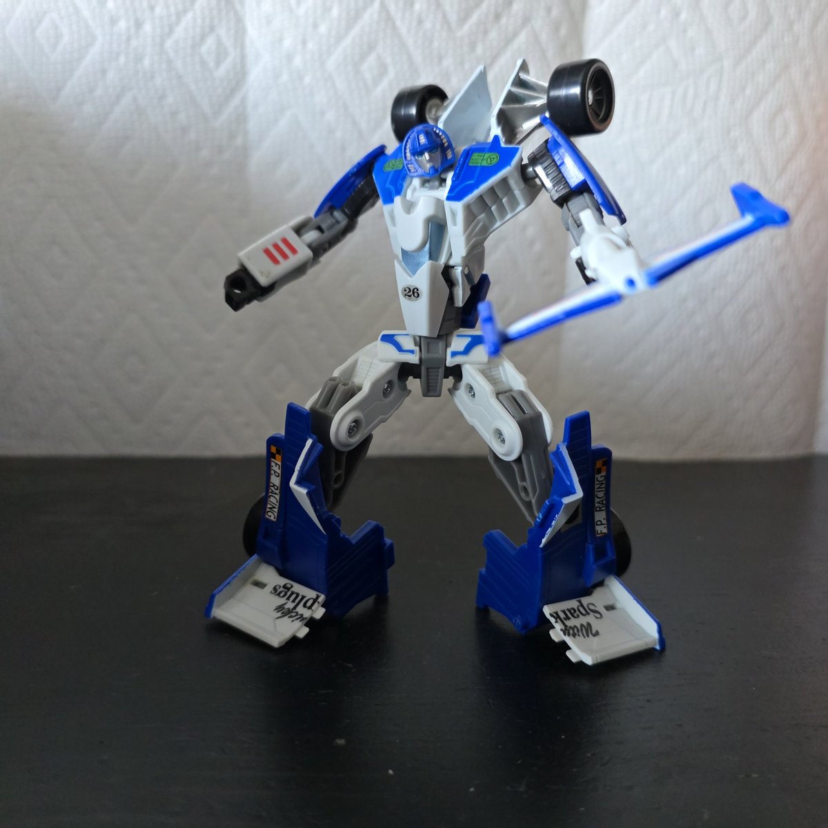 Logans TFs tweet media