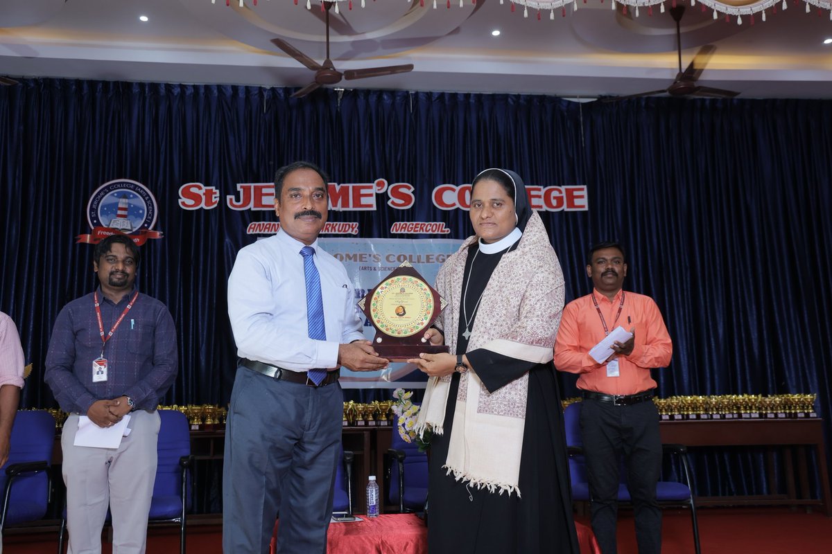 cjamesha's tweet photo. 🏆 Prize Distribution Ceremony 2026 🎉
St. Jerome’s College

Honoured the outstanding achievers of our Fine Arts and Sports Competitions in the Prize Distribution Ceremony at St. Jerome’s College. https://t.co/ApWMAjiHFt