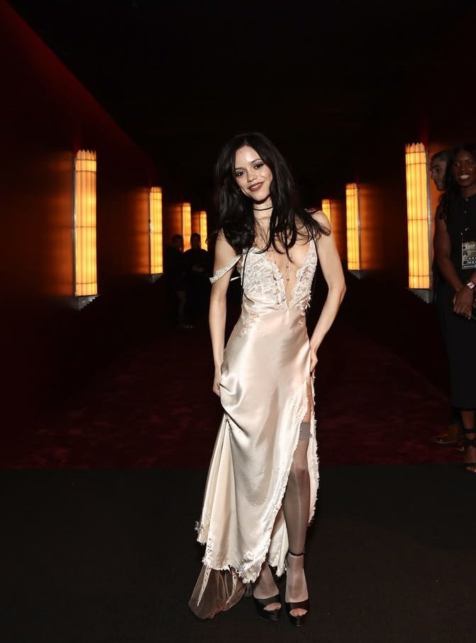 rain🌧 tweet media