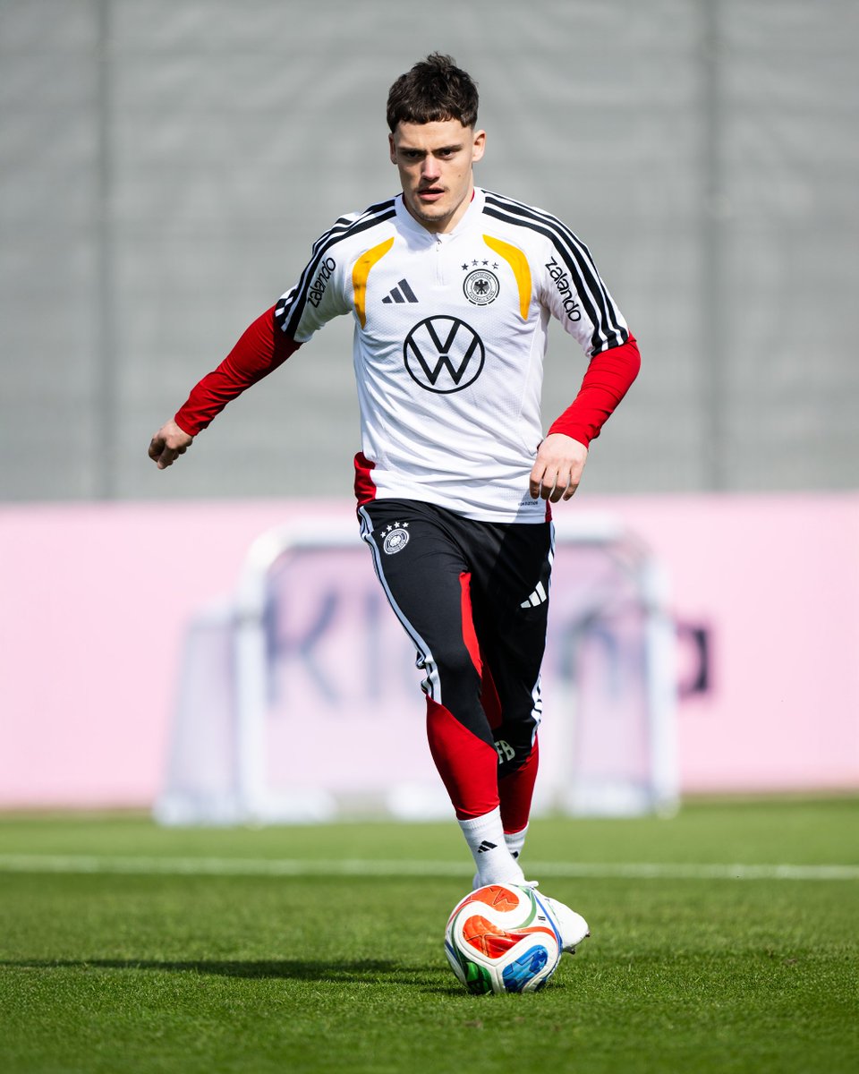 LFC Japan tweet media