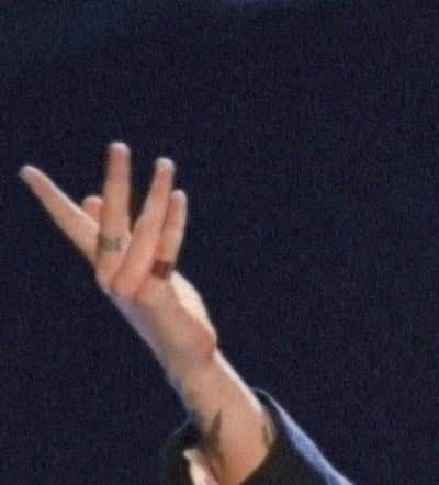 flo 🎀 tweet media