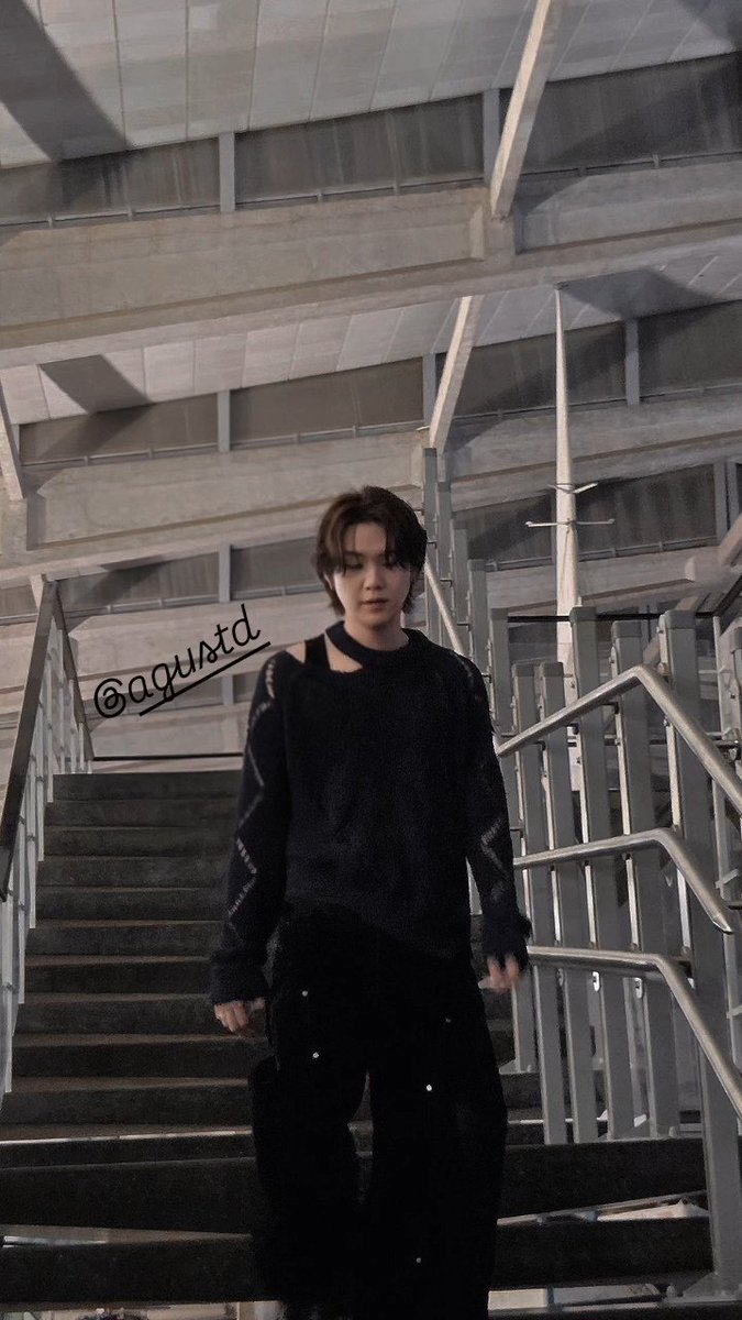 찌야💫 tweet media