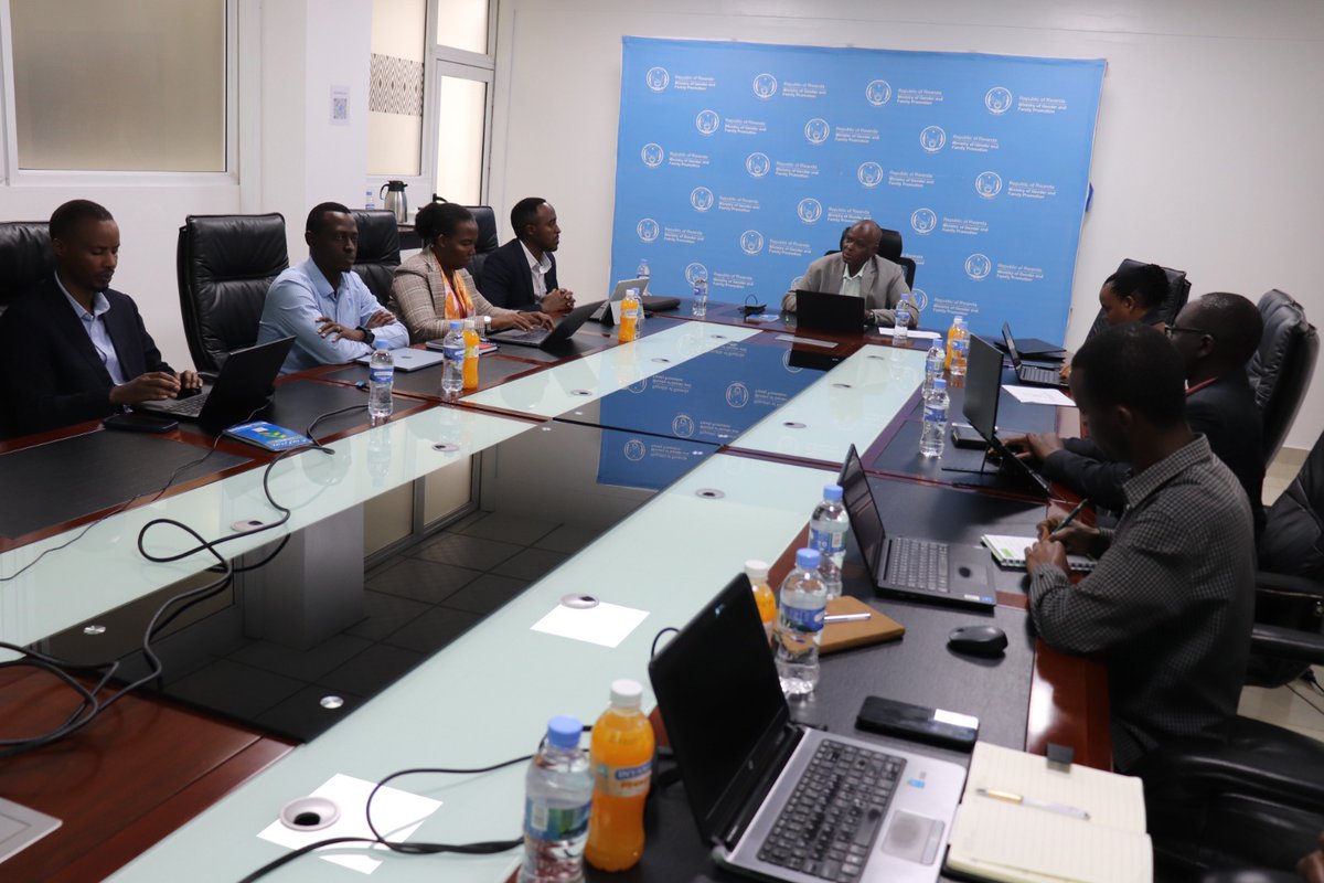 National Public Service Commission l Rwanda tweet media