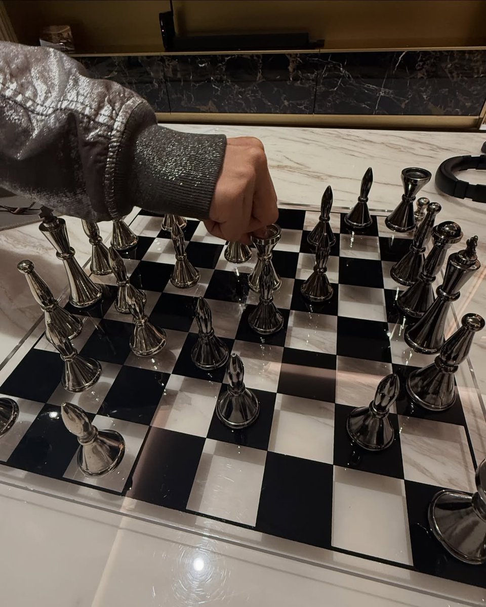 Etoile🌟 tweet media