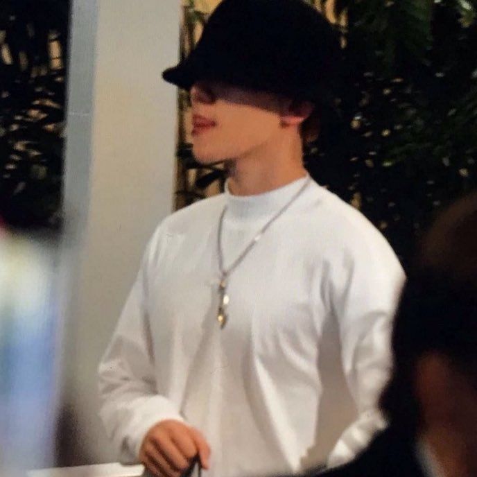 飞天 H tweet media