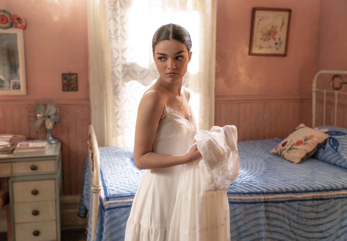 Rachel Zegler Source tweet media