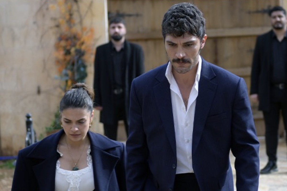 halefarchive tweet media