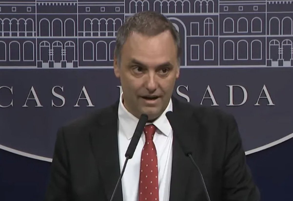 magioncalda's tweet photo. Experto en declaraciones juradas, con o sin propiedades... https://t.co/7M0c80C6nn