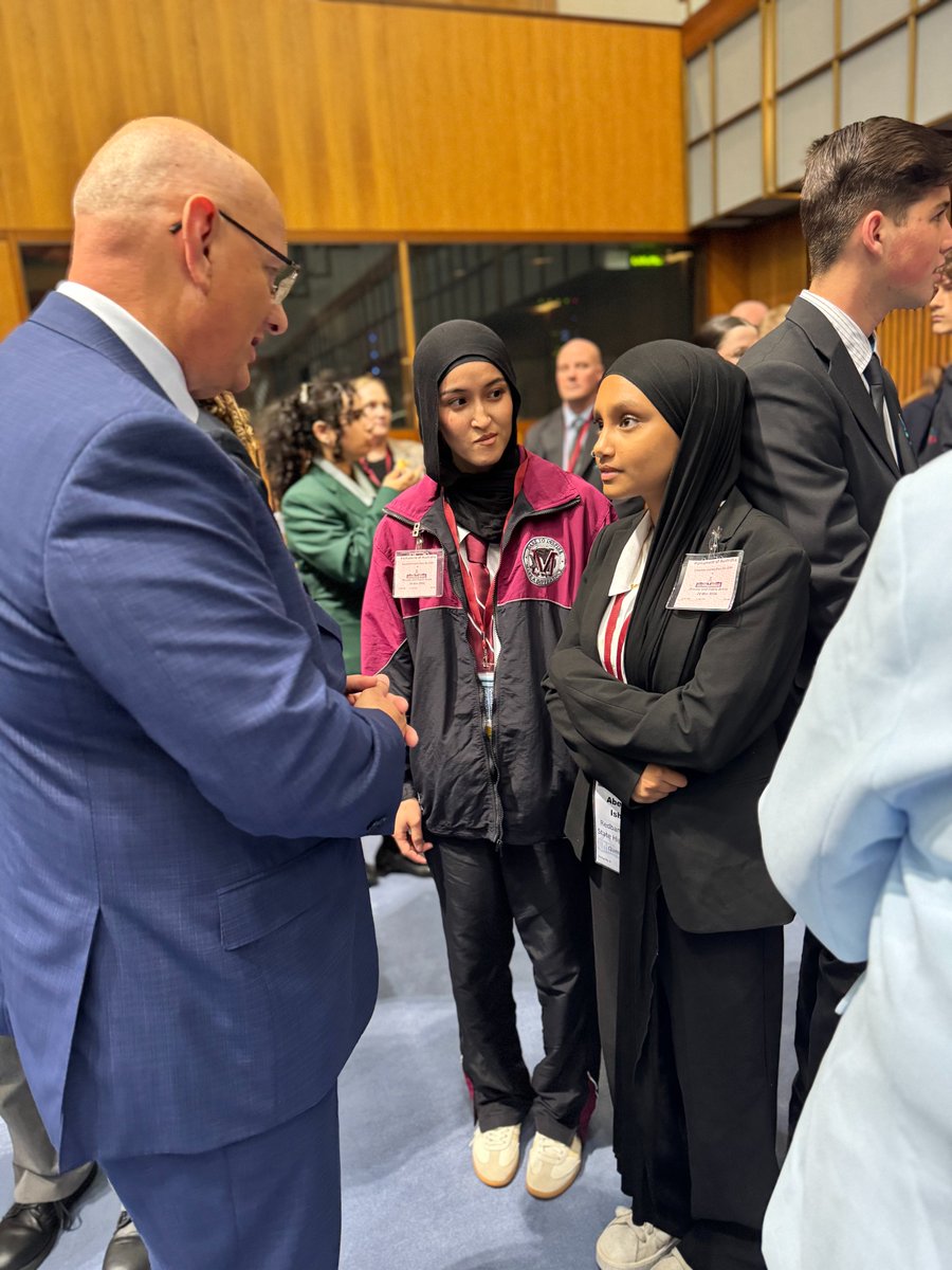 Shayne Neumann tweet media