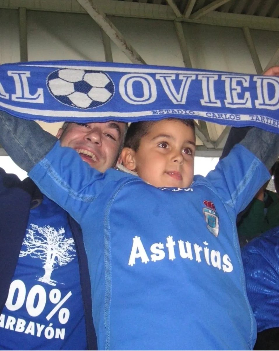 IconoMilano's tweet photo. 100 años viejo amigo... https://t.co/3GW3EJAnaU